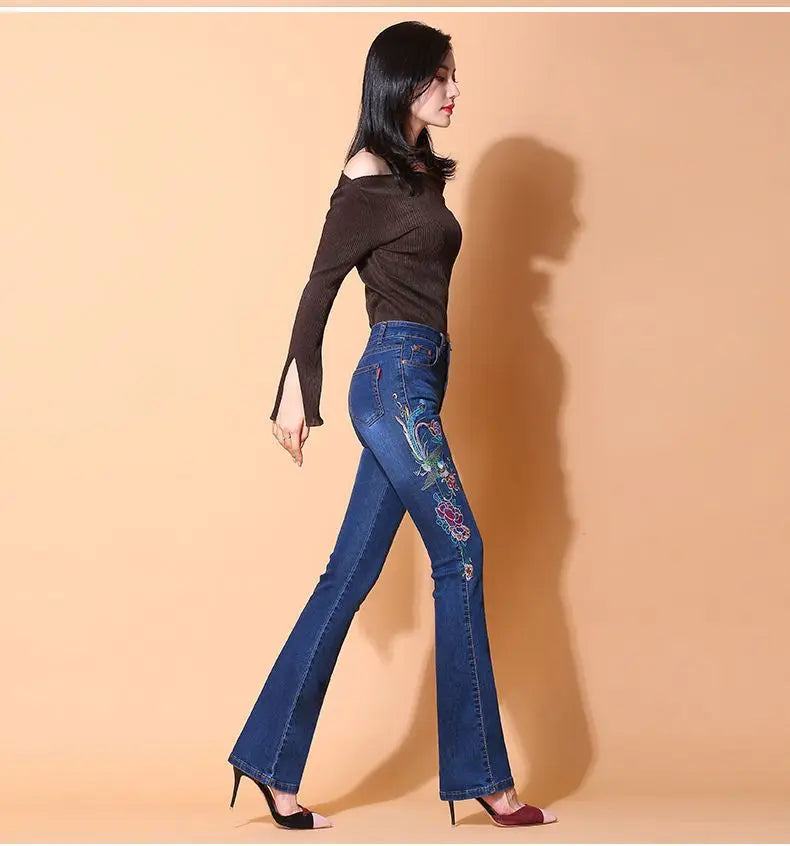 Jean Flare Femme Broderie Ethnique Bleu | MDN Store