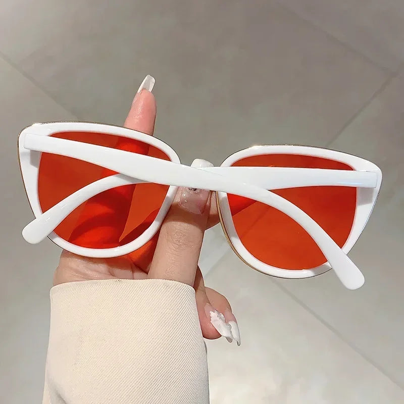 Lunettes Soleil Triangle Cat Eye Métal | MDN Store