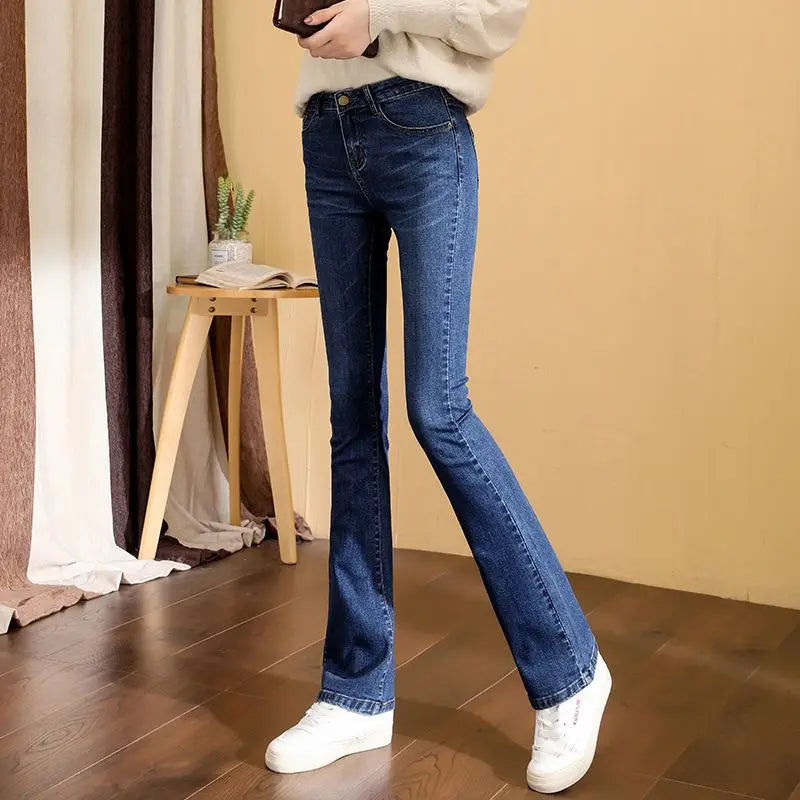 Jean Flare Femme Broderie Ethnique Bleu | MDN Store
