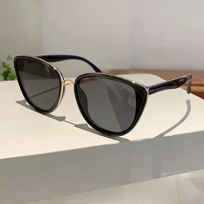 Lunettes Soleil Triangle Cat Eye Métal | MDN Store