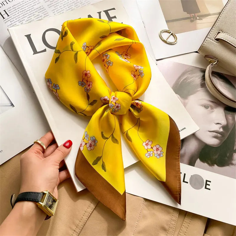 Foulard Carré Soie Floral Femme 70x70cm | MDN Store