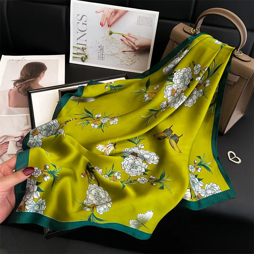 Foulard Carré Soie Pois 70x70cm Femme | MDN Store
