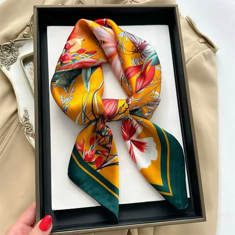 Foulard Carré Soie Satin Floral Violet 70cm Femme | MDN Store