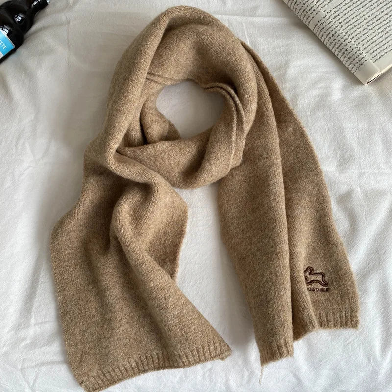 Écharpe Laine Lapin Brodé Beige | MDN