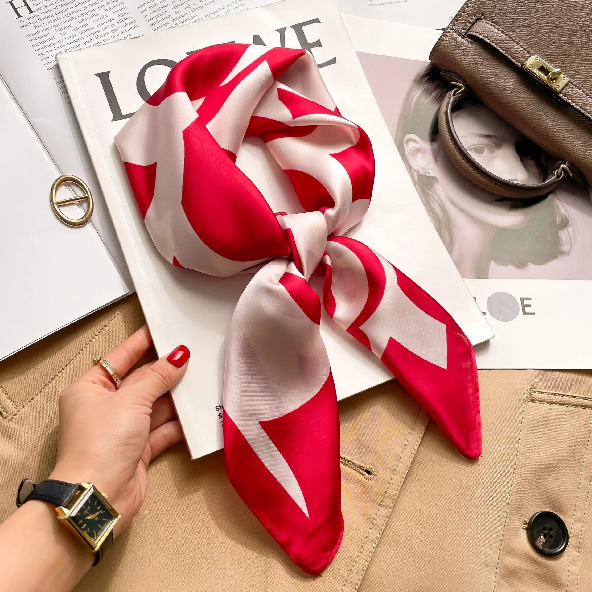 Foulard Carré Soie Satin Floral 70x70cm Femme | MDN Store