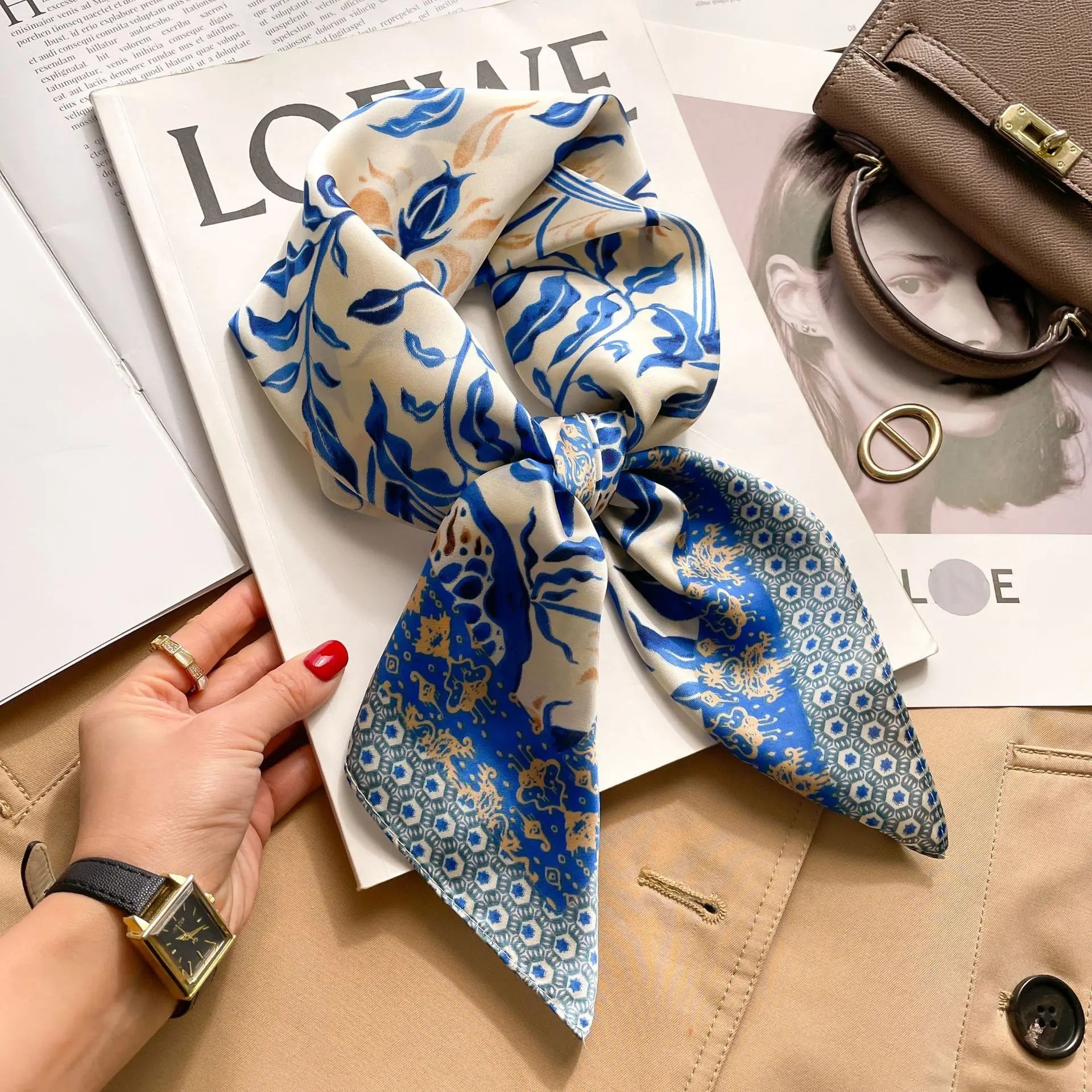 Foulard Carré Soie Satin Floral 70x70cm Femme | MDN Store