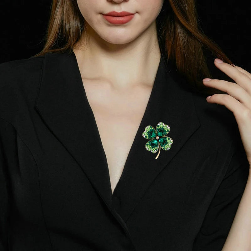 Broche Trèfle Strass Vert Violet Rouge Porte-Bonheur | MDN