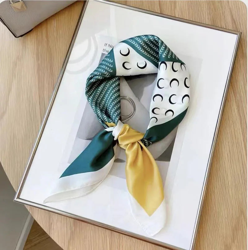 Foulard Carré Soie Floral Femme 70x70cm | MDN Store