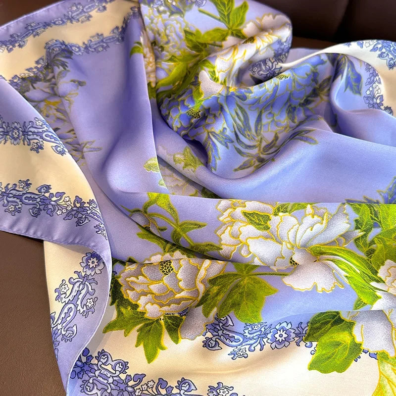 Foulard Carré Soie Floral Violet 70x70cm Femme - photo 4 - MDN Store