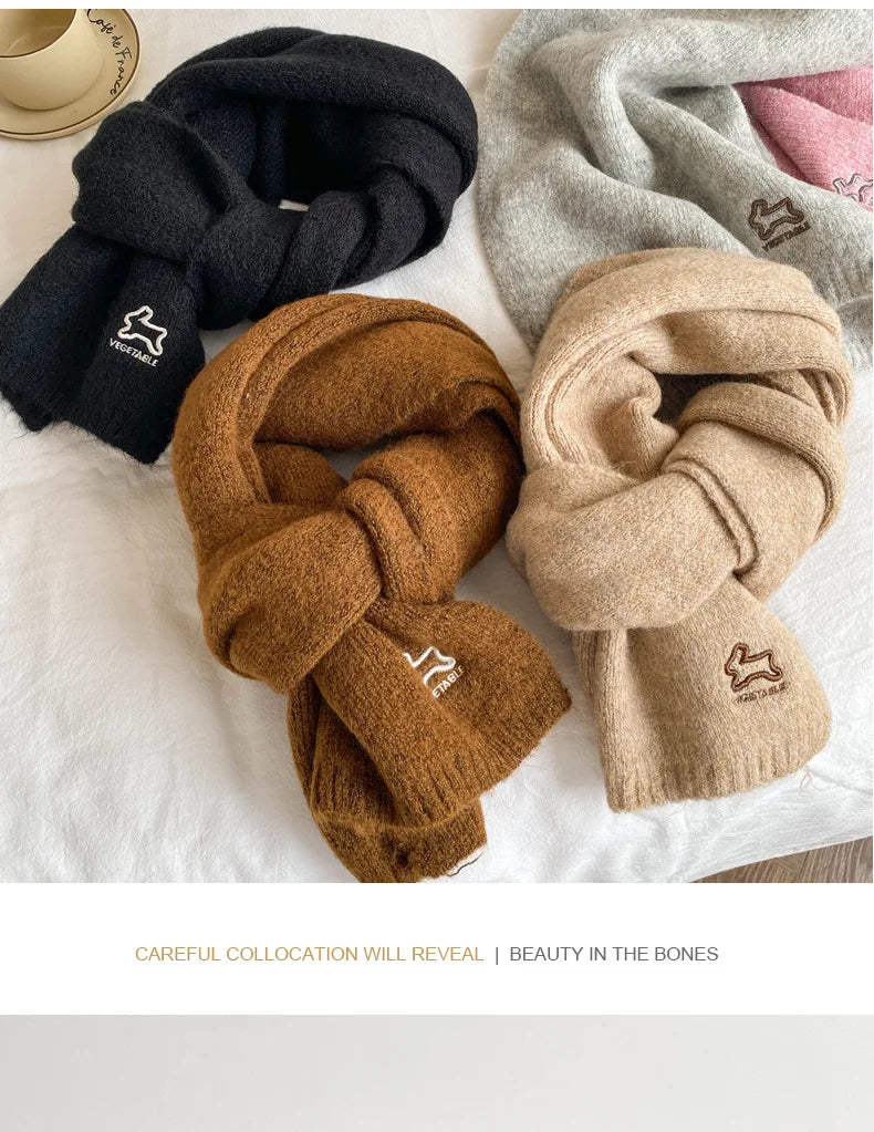 Écharpe Laine Lapin Brodé Beige | MDN