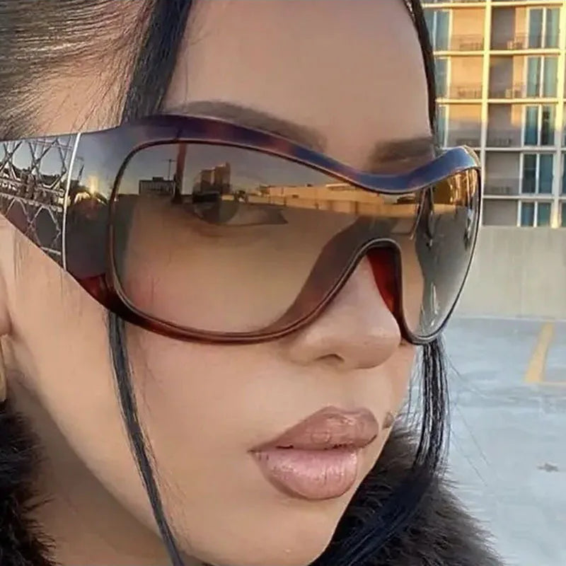 Lunettes Soleil Style Années 2000 Ample UV400 | MDN Store