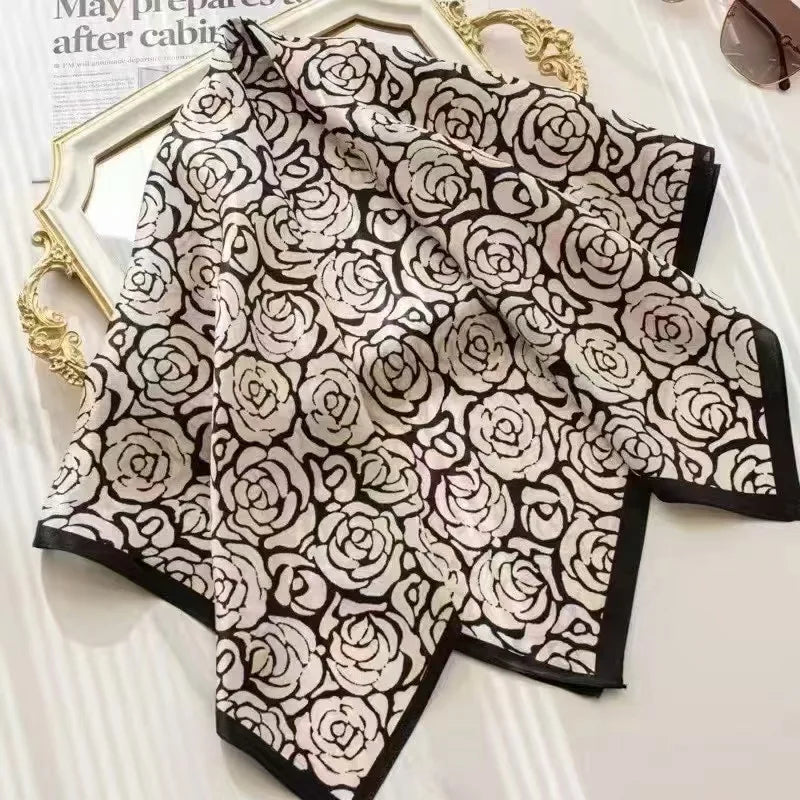 Foulard Carré Soie Mûrier 100% Rose 70x70cm Femme | MDN Store
