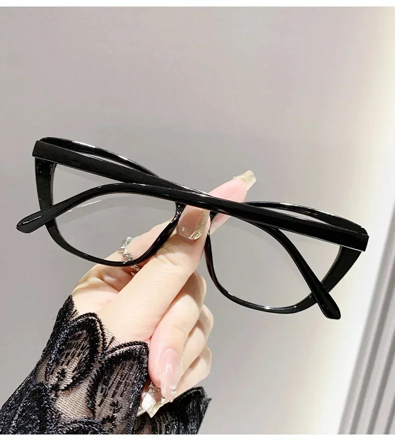 lunettes-de-lecture-retro-a-monture-papillon-verre - MDN Store 25