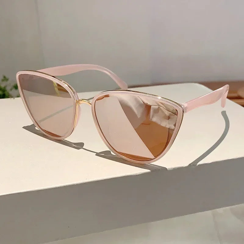 Lunettes Soleil Triangle Cat Eye Métal | MDN Store