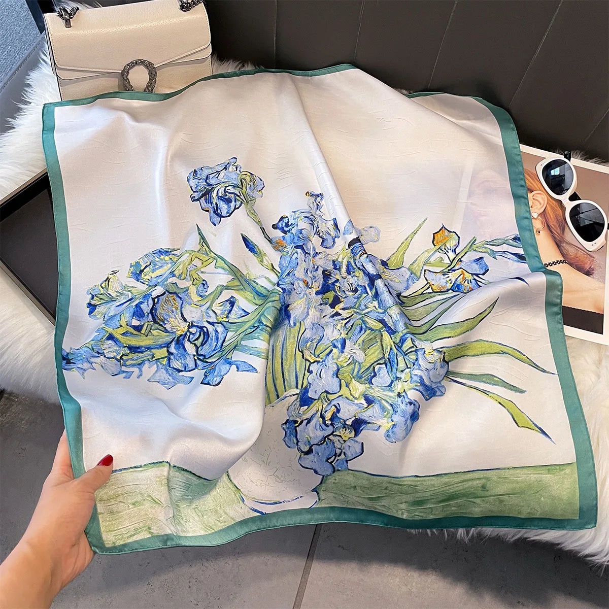 Foulard Carré Soie Floral Rose Femme 70cm | MDN Store