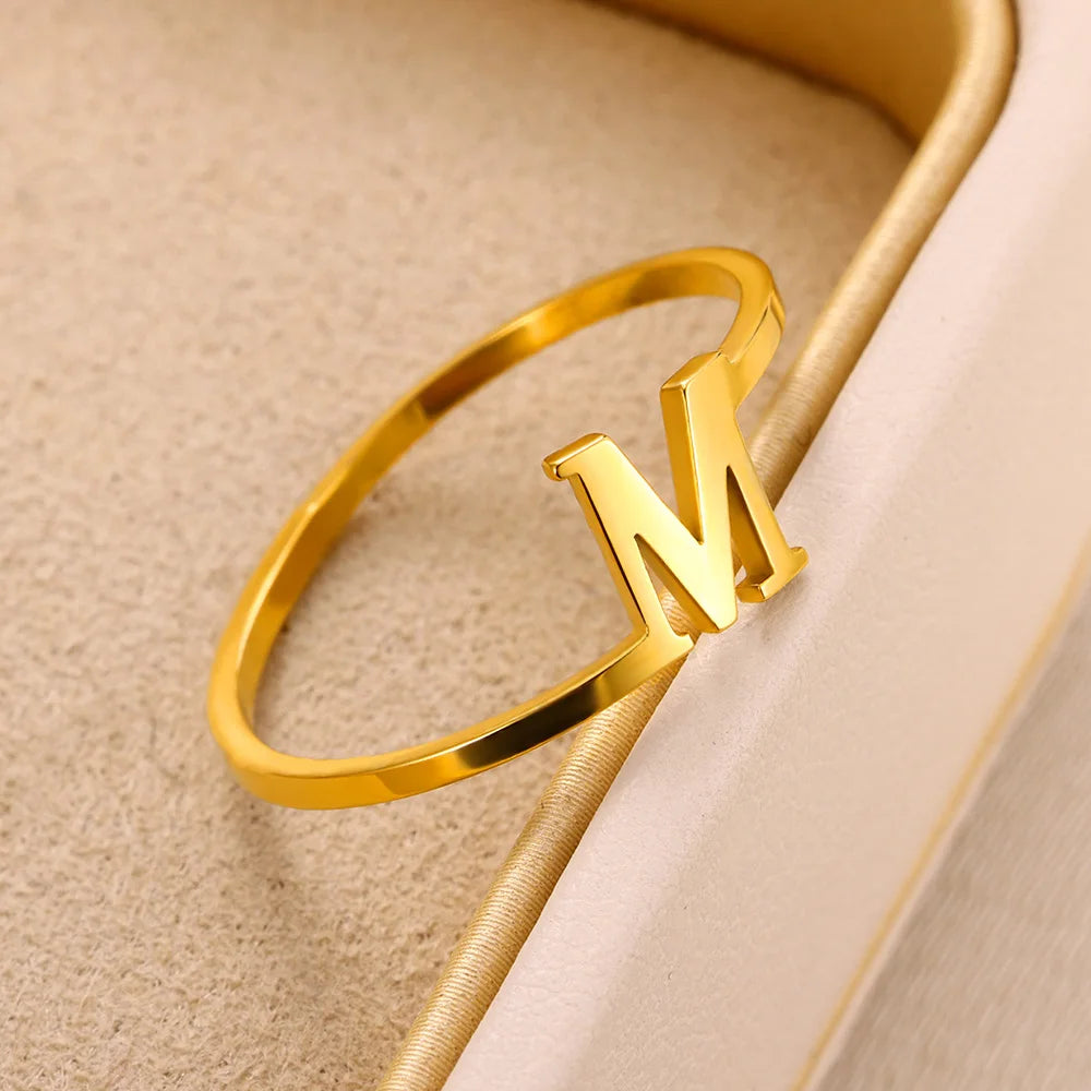 Bague Initiale Lettre A-Z Acier Doré | MDN Store