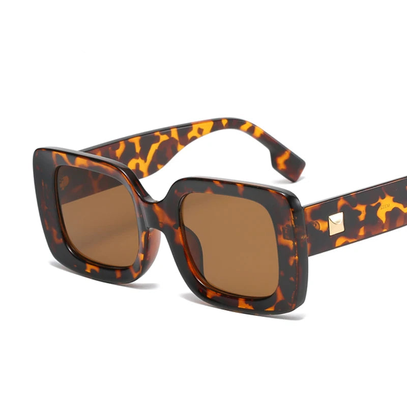 Lunettes Soleil Carré Sport UV400 Femme | MDN Store