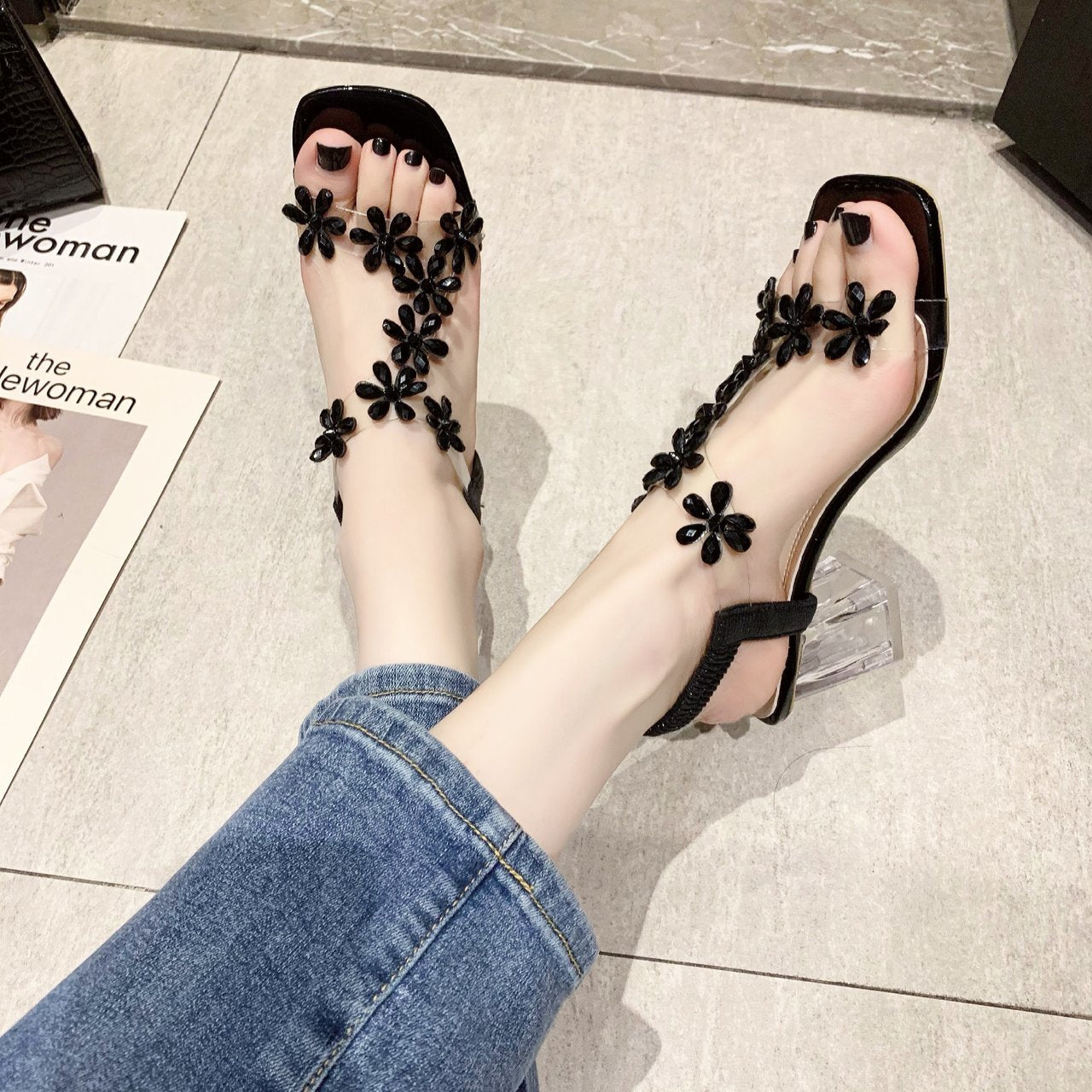 Sandales d'été en PVC Décoration Florale Talon Epais | MDN Store 25